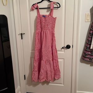 EUC maxwell and Geraldine Brooke dress in red stripe size large